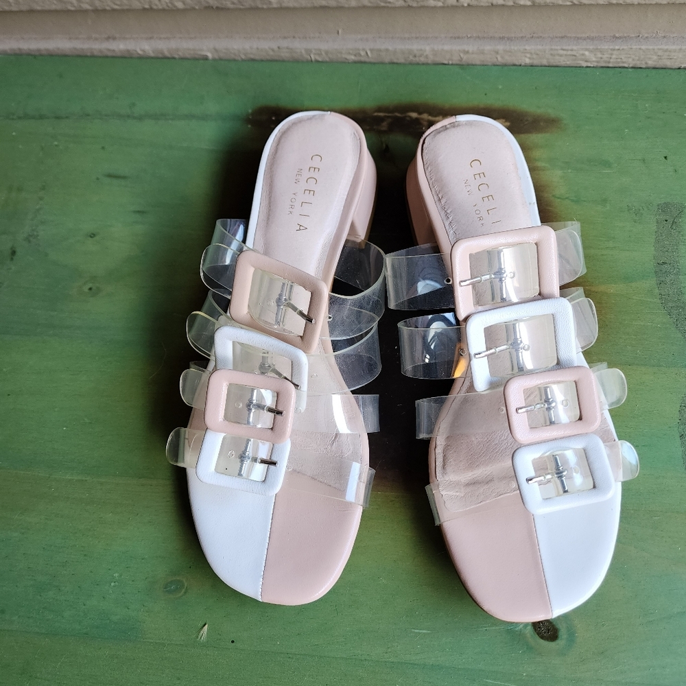 Cecilia Lincoln Sandals